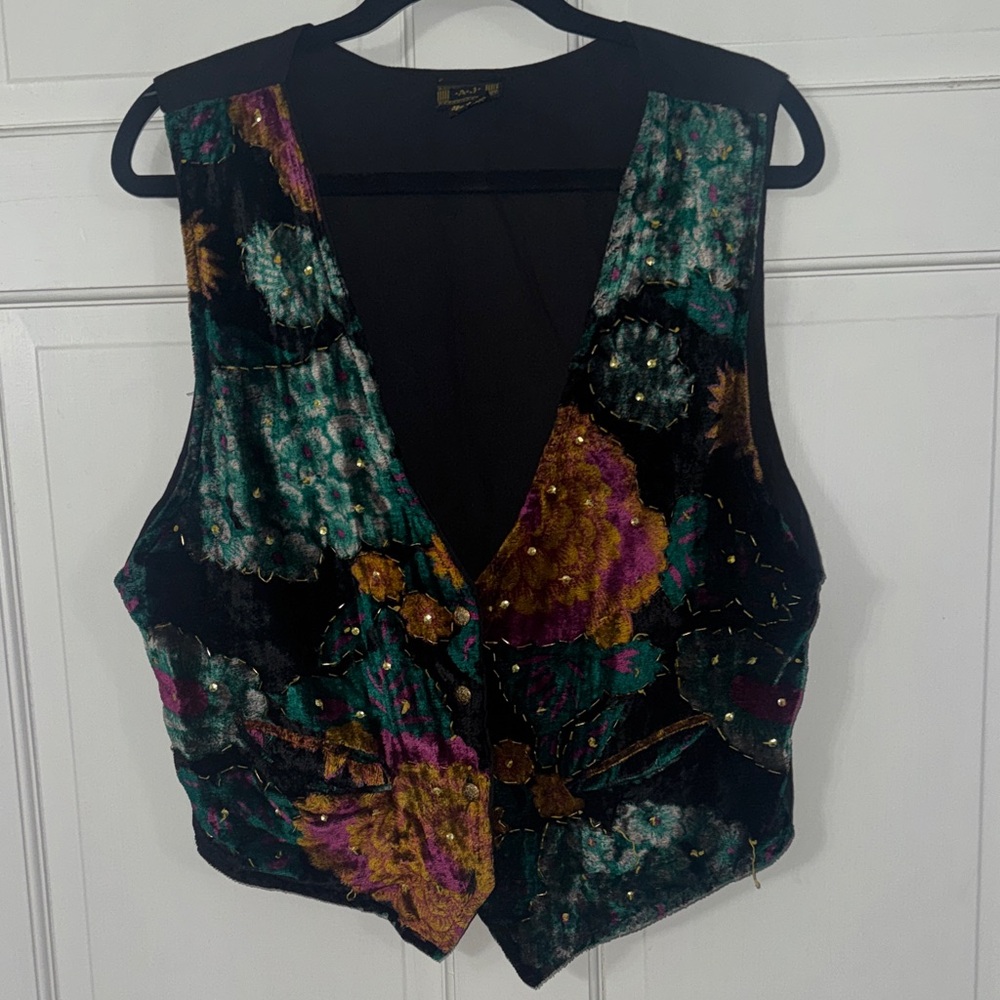 Elegant Multicolor Velvet Vest